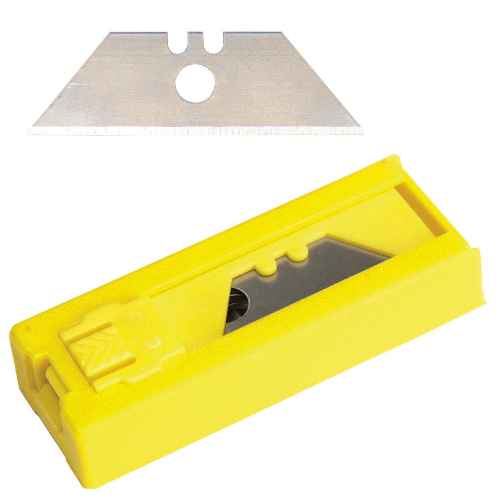 Montura grifo 1/2 <br />- Montura para grifo.<br />- Cromado.<br />- Medida: 1/2