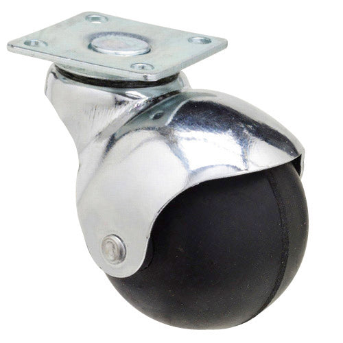 Traje agua verde pvc talla 8-XL.<br />- Conjunto chaqueta pantalón pvc, capucha ajustable con cordón.<br />- Puños ajustables con botón a presión.<br />- Dos bolsillos bajos con tapeta para que no entre el agua. <br />- Doble cierre frontal.<