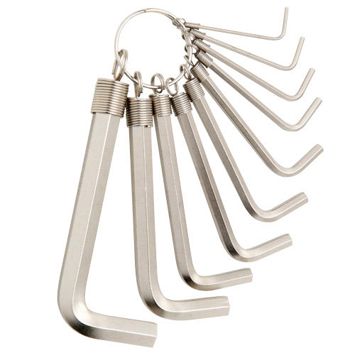 Lija recambio banda. <br />- 3 piezas.<br />- Medida: 100 x 914 mm.<br />- Grano 100.<br />- Uso universal en lijadoras de banda.<br />- Tamaño standard.