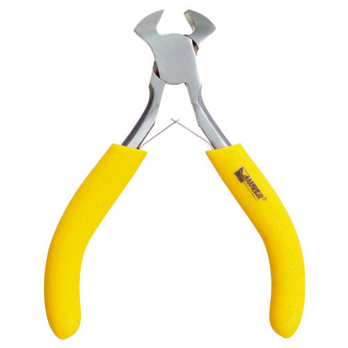 Maza con mango fibra de vidrio <br />- Peso: 6 kg. <br />- Mango de fibra de vidrio de alta calidad.<br />- Superficie engomada para mayor comodidad y ergonomÃ­a.<br />- Anillo antivibraciÃ³n.<br />- Cabezas de acero forjado y tratado tÃ©rmicamente.<br />