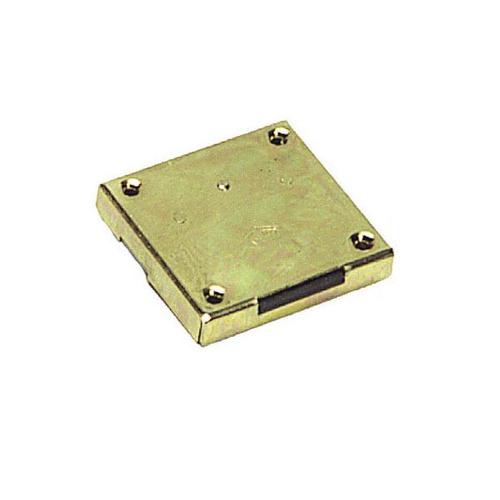 Tirador cisterna baja vertical recto cromo<br />- Tirador para cisterna baja<br />- Vertical recto.<br />- Cromado<br />- Medida: 130 mm.<br />- Articulo tambien conocido como recambio cisterna universal.