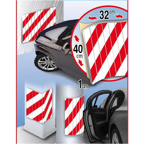 Disco desbrozador gasolina universal.<br />- 8 dientes.<br />- Anchura de corte: 255 mm.<br />- Realizado en metal.<br /><br />- Disco valido para:<br />> 08055160: desbrozador gasolina linea verde.<br />> 08060190: desbrozador gasolina saturnia ranger 25