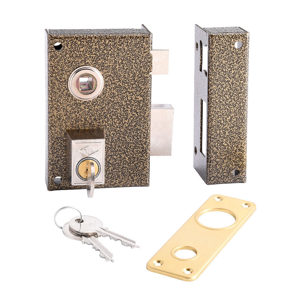 Anilla. <br />- Chy-cort.<br />- Medida: 20 mm.<br />- Dorada.<br />- Ideal para el montaje de cortinas.<br />