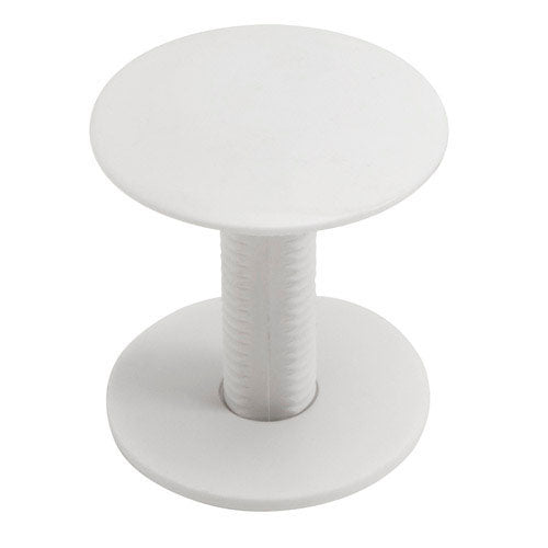 Perfil estanteria galvanizado. P40.<br />- Barra: 2,5 metros.<br />- Material galvanizado para ofrecer mayor resistencia a la corrosiÃ³n.<br />- Multiples puntos donde fijar las bateas.