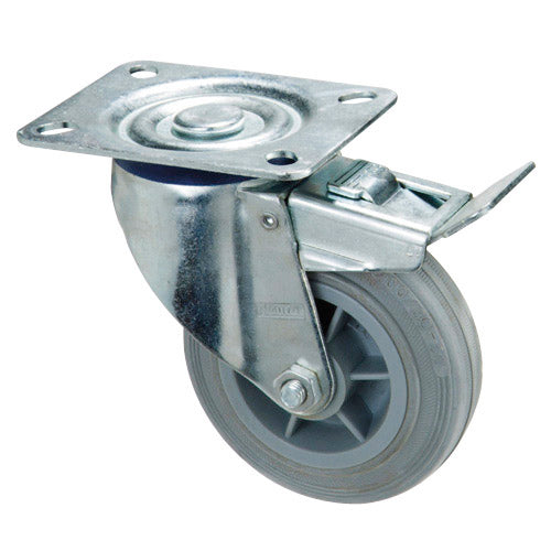 Cesped artificial. <br />- Altura del cesped: 30 mm.<br />- Rollo: 1 x 5 metros.<br />- Material: PE, polietileno estabilizado.<br />- Hilo: 8 monofilamentos rectos + 8 monofilamentos curvos, 12.500 Dtex.<br />- Galga (distancia lineal entre hileras): apr