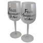 Un par de Copas de Vino Feliz Aniversario 13 Aí±os - 13th Wedding Anniversary Pair of Wine Glasses (Blk/Sil)