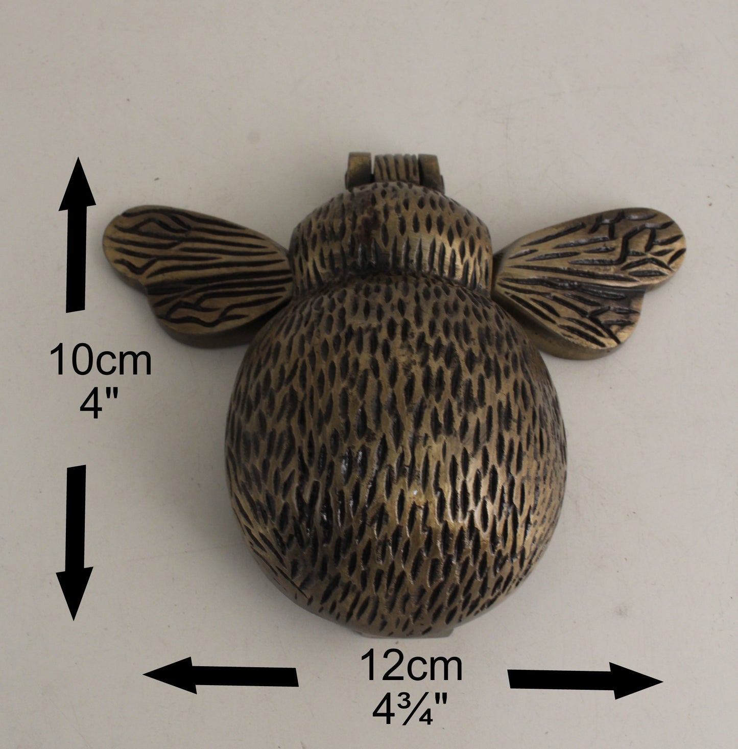 Bumble Bee Door Knocker (Silver/Gunmetal)
