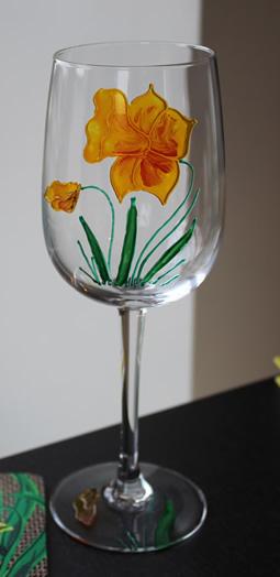 Daffodil Design Gift Wine Glass: