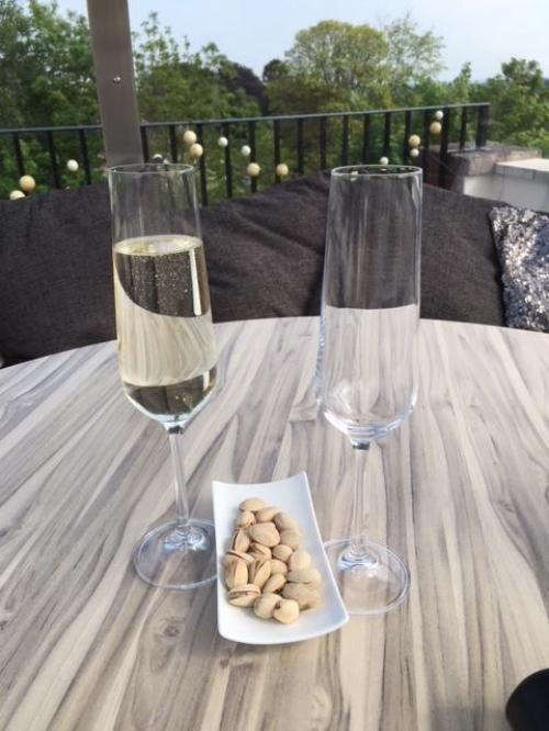 Titanium Crystal Champagne/Flute Glass: Set 2