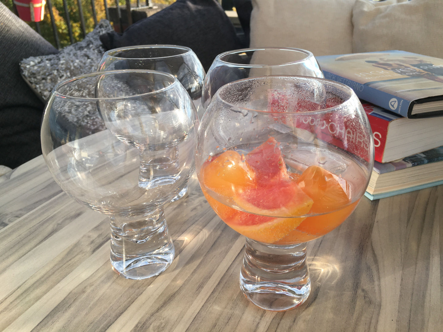 Gin and Tonic Gift Glass: Bubble Glass Set  x 4