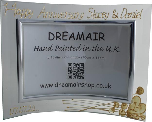 Personalised 1st Wedding Anniversary Wine: Glasses and Frame Gift Set (Flower)