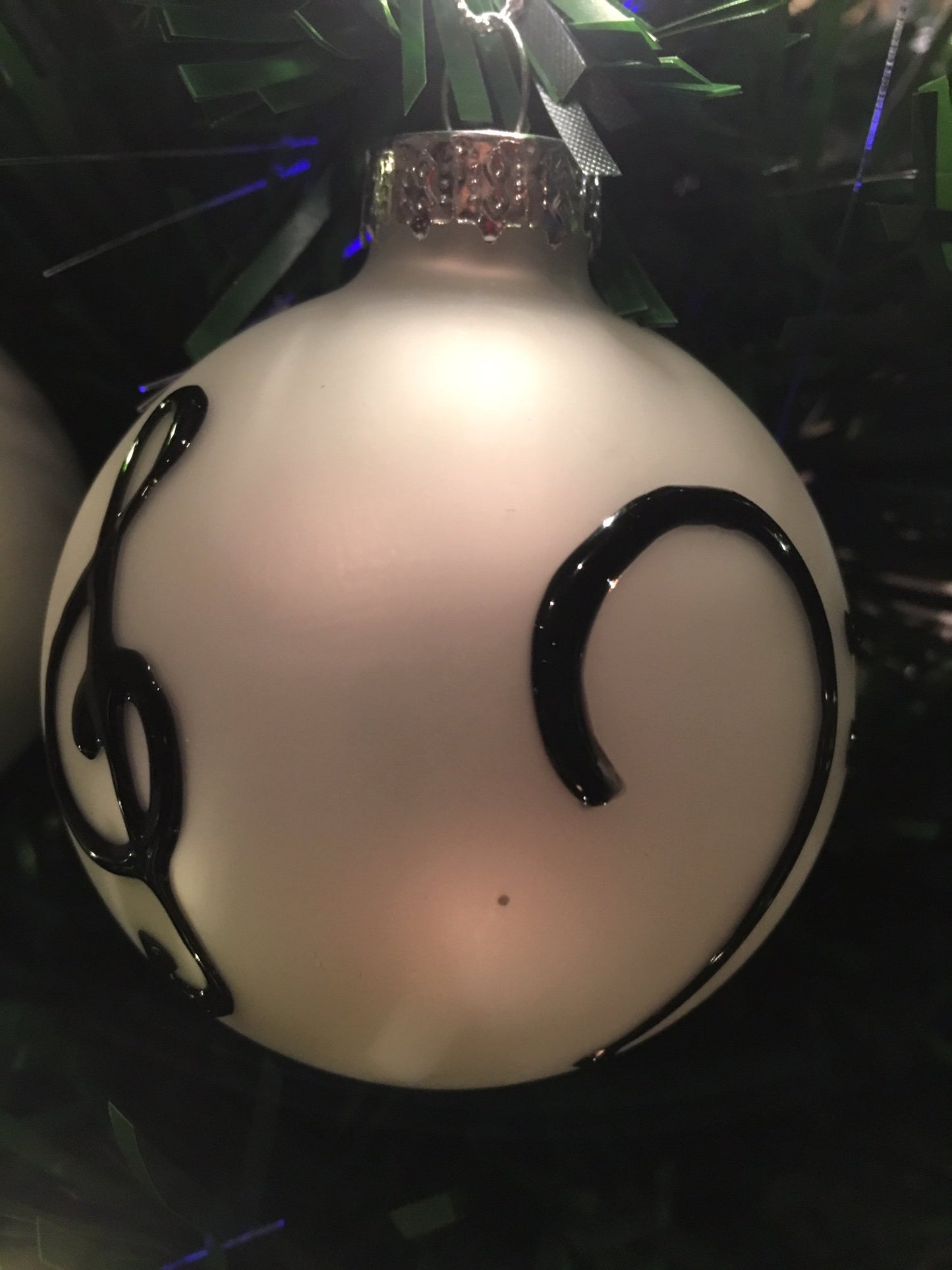 Music Xmas Bauble: Black